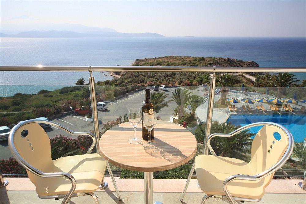Princessa Riviera Resort Pythagóreion Facilități foto