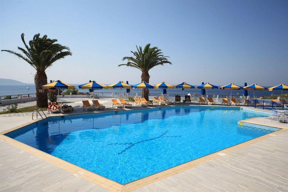 Princessa Riviera Resort Pythagóreion Exterior foto